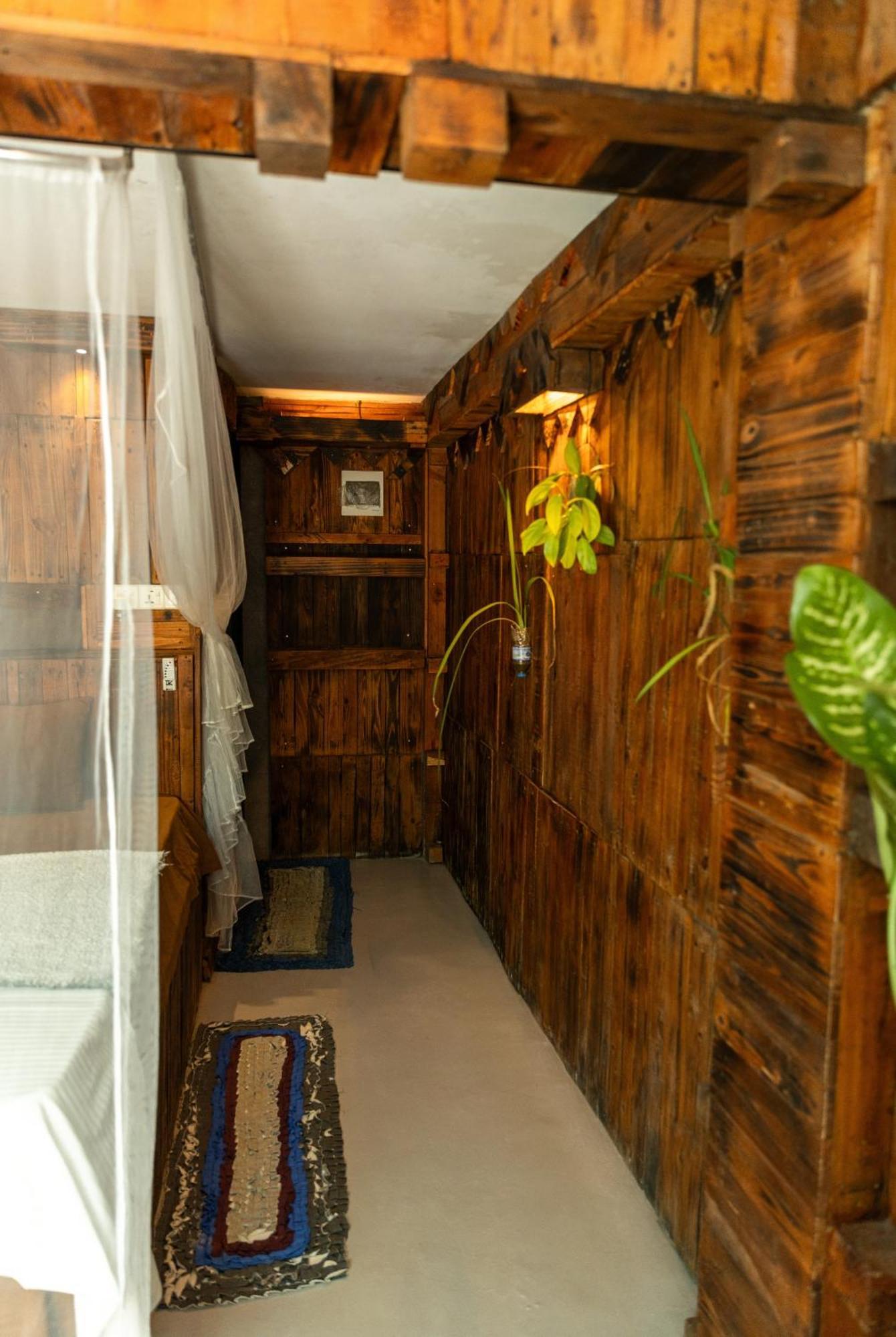 La Pinchi " Pinchi'S Bed " Hotell Gampola Eksteriør bilde