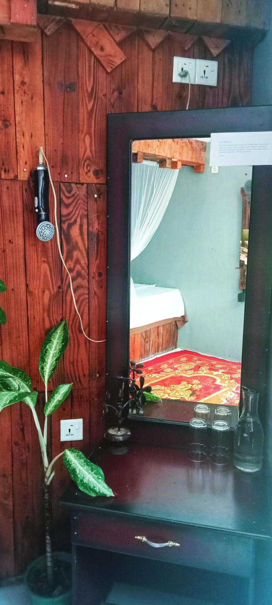 La Pinchi " Pinchi'S Bed " Hotell Gampola Eksteriør bilde