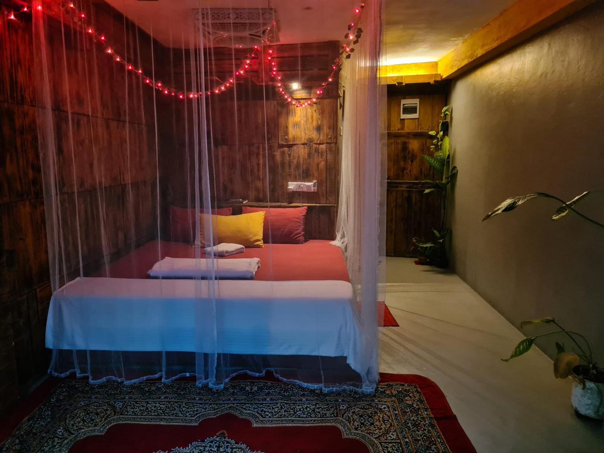 La Pinchi " Pinchi'S Bed " Hotell Gampola Eksteriør bilde